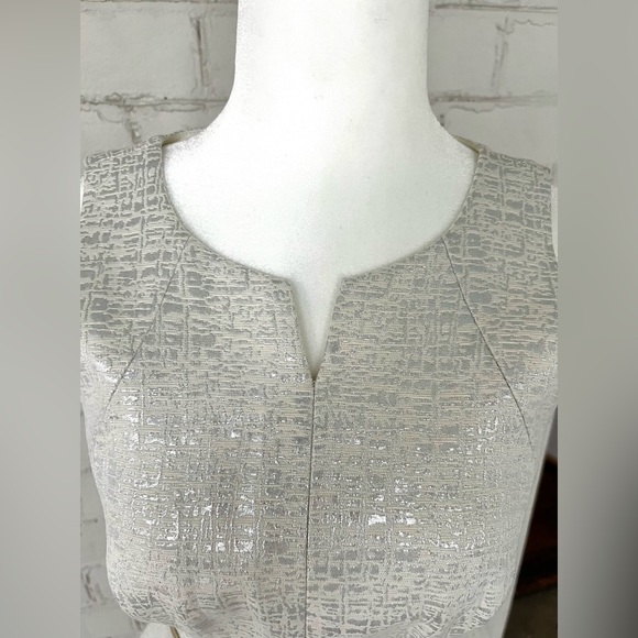 WHBM Silver, Metallic, Jacquard, Belted, Fit-and-Flare Cocktail Dress - Size 00 - Picture 6 of 16